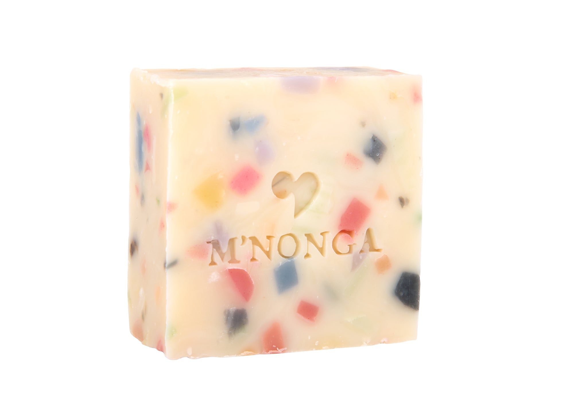 Savon confettis 100 g, forme carré. Multicolor, couleur nature prédominante. Huiles essentielles lavande et menthe verte.