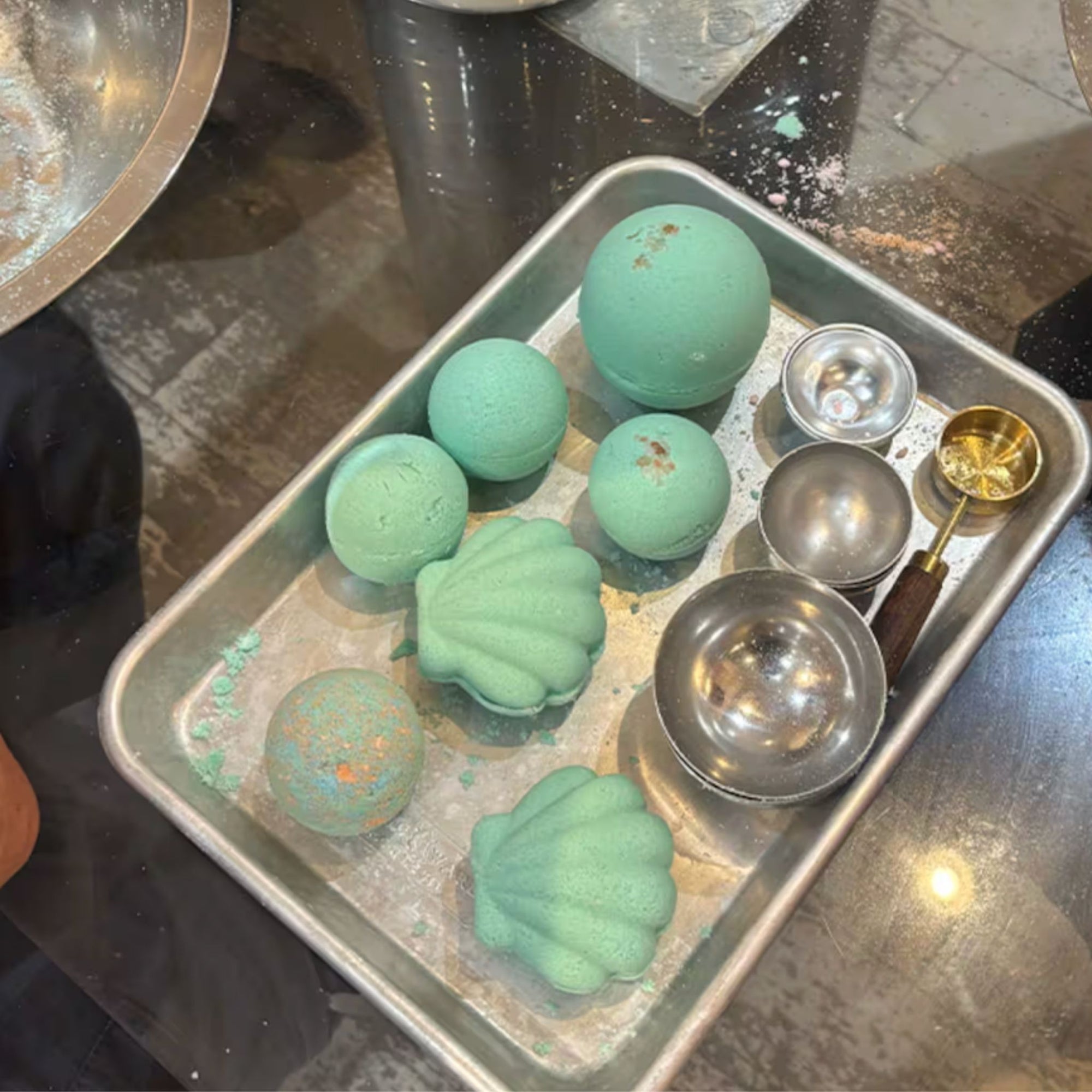 BATH BOMB MAKING WORKSHOP