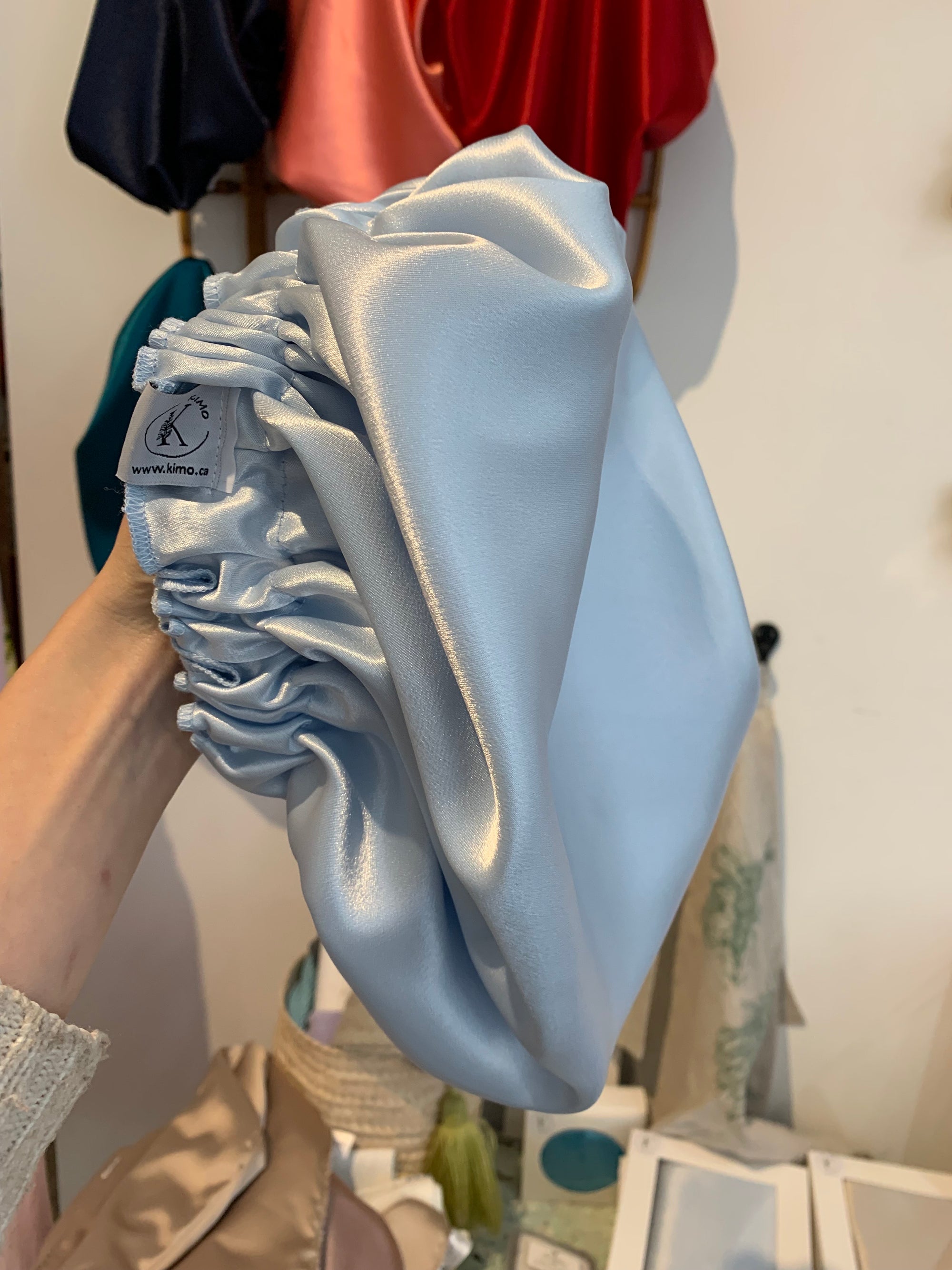 Bonnet de nuit en satin Kimo